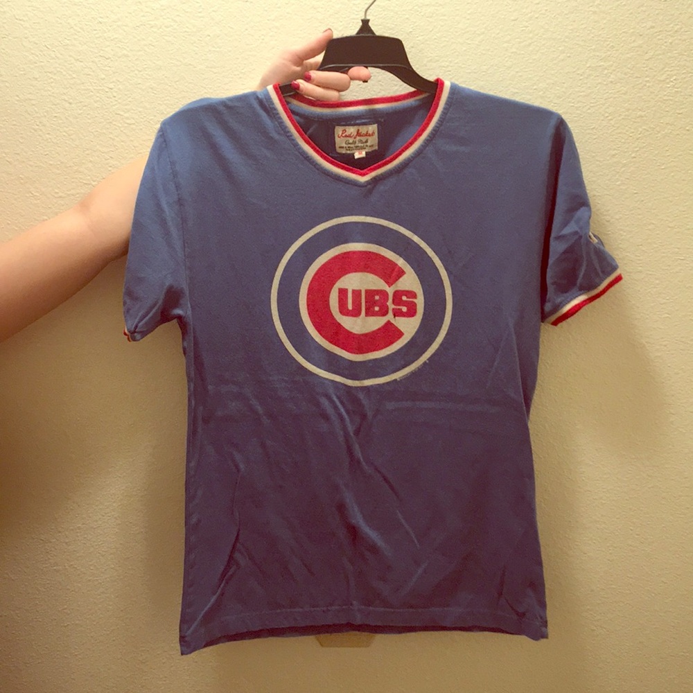 Official Chicago Cubs t-shirt